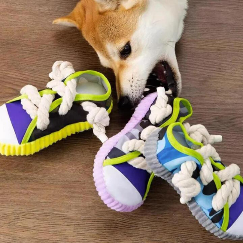 Yuki | Das perfekte Schuh-Kauspielzeug für Hunde